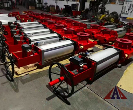 氣開式帶手輪管夾閥（調節(jié)型）